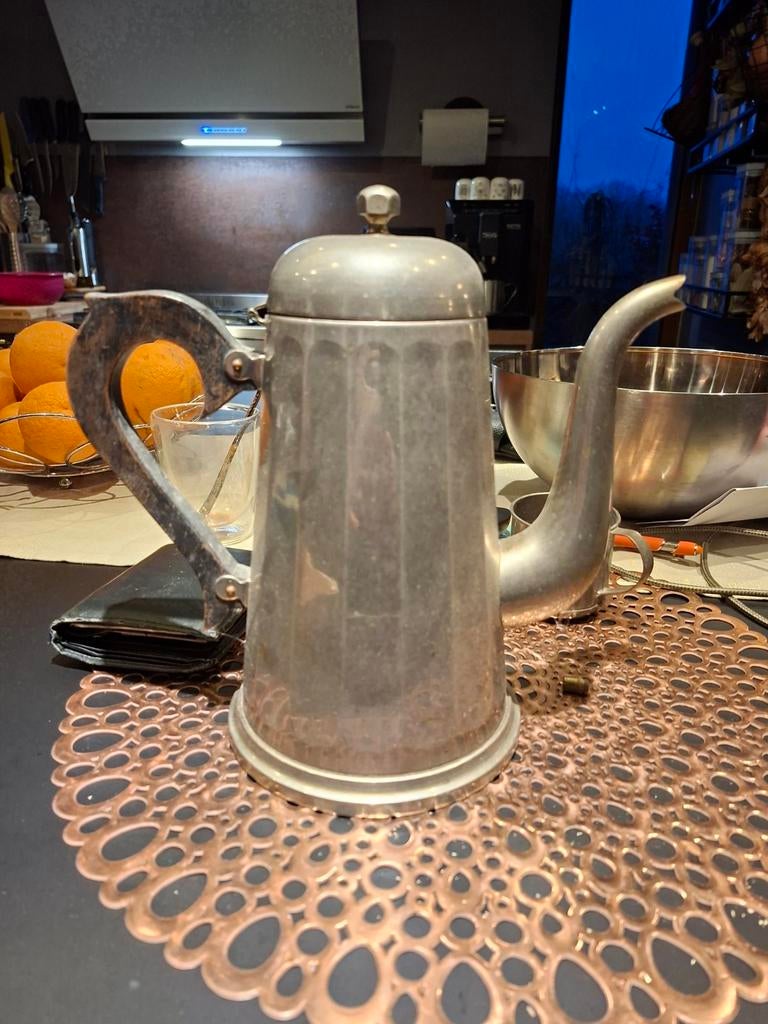 Ancienne cafetière, Antiquités & Art