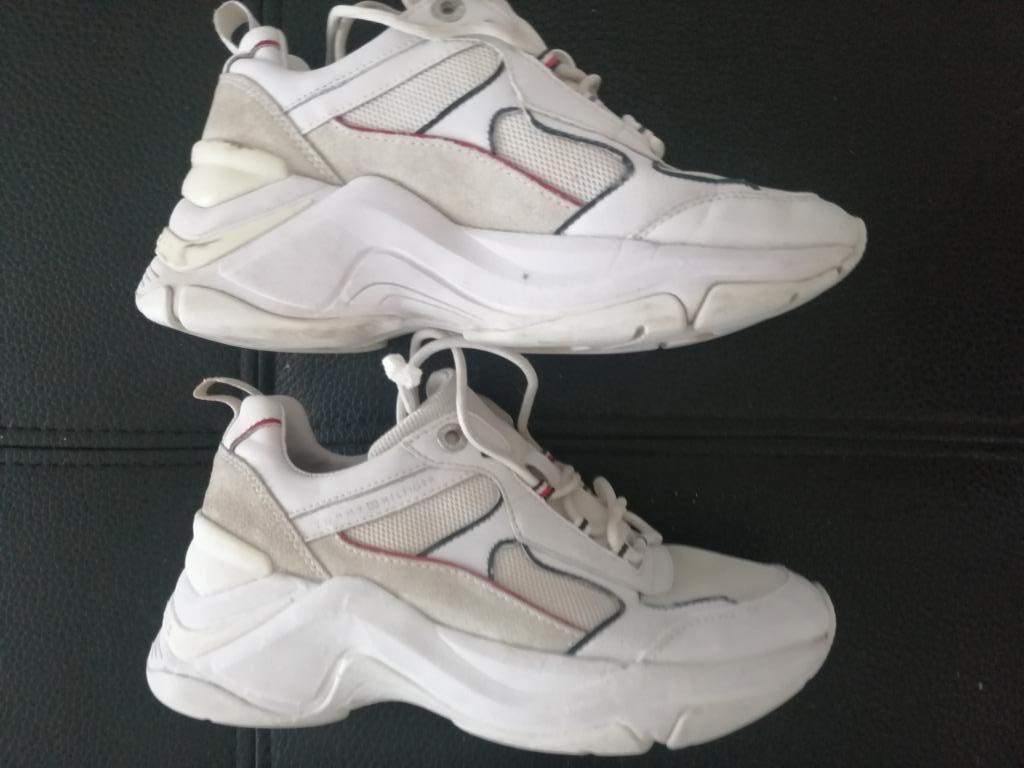 sneakers tommy hilfiger maat 39, Enlèvement ou Envoi, Porté, Sneakers et Baskets
