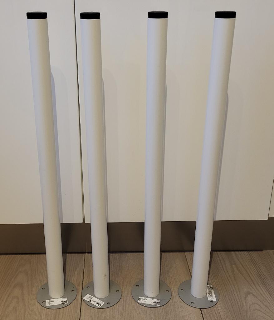 4 pieds métalliques blancs ADILS - Utilisés, Enlèvement, Utilisé