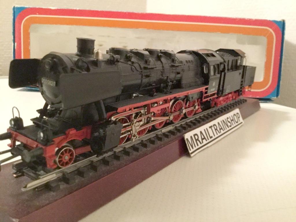 3084 MÄRKLIN HO- Stoomlokomotief + tender BR50/Loco à vapeur, Wisselstroom, Gebruikt, Locomotief, Analoog