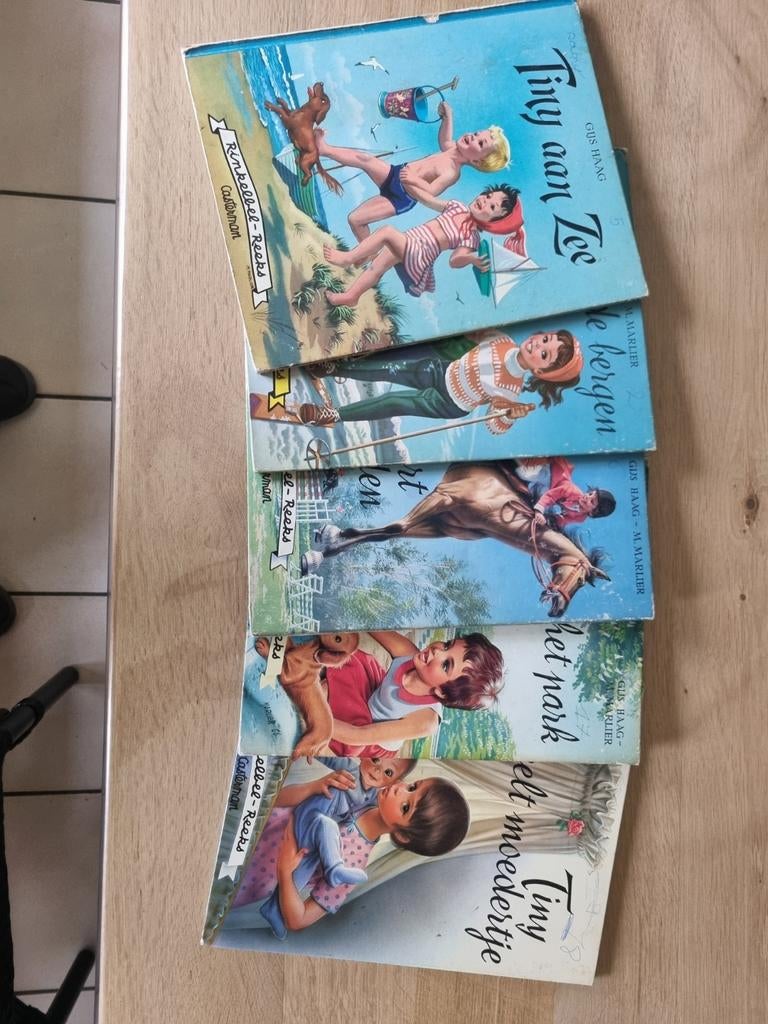 Oude Tiny boeken, Ophalen of Verzenden, Gebruikt