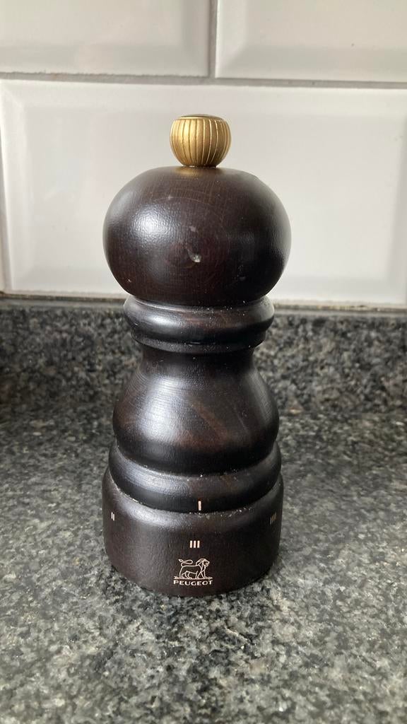 Peugeot pepermolen 12cm, Huis en Inrichting, Ophalen, Gebruikt