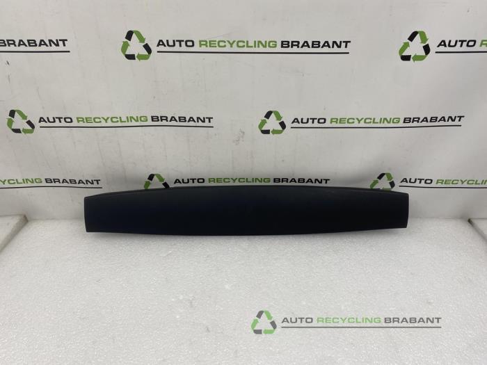 Revêtement hayon d'un Citroen DS4, -, 3 mois de garantie, Utilisé, -