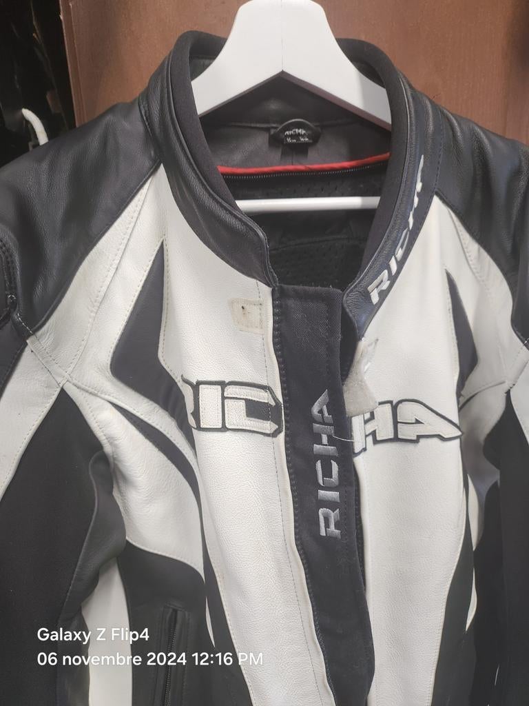 BLOUSON CUIR MOTO RICHA CUIR VÉRITABLE, Enlèvement