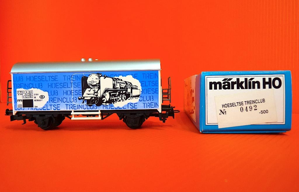 MÄRKLIN SNCB - SPECIALE EDITIE BEGE - HOESELTSE TREINCLUB, Wisselstroom, Wagon, Ophalen of Verzenden, Märklin