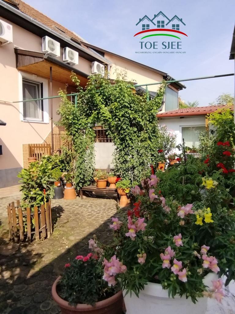 Te koop in Hongarije - Szolnok (idn230116), Immo, Overige soorten, Overig Europa, 296 m², 7 kamers