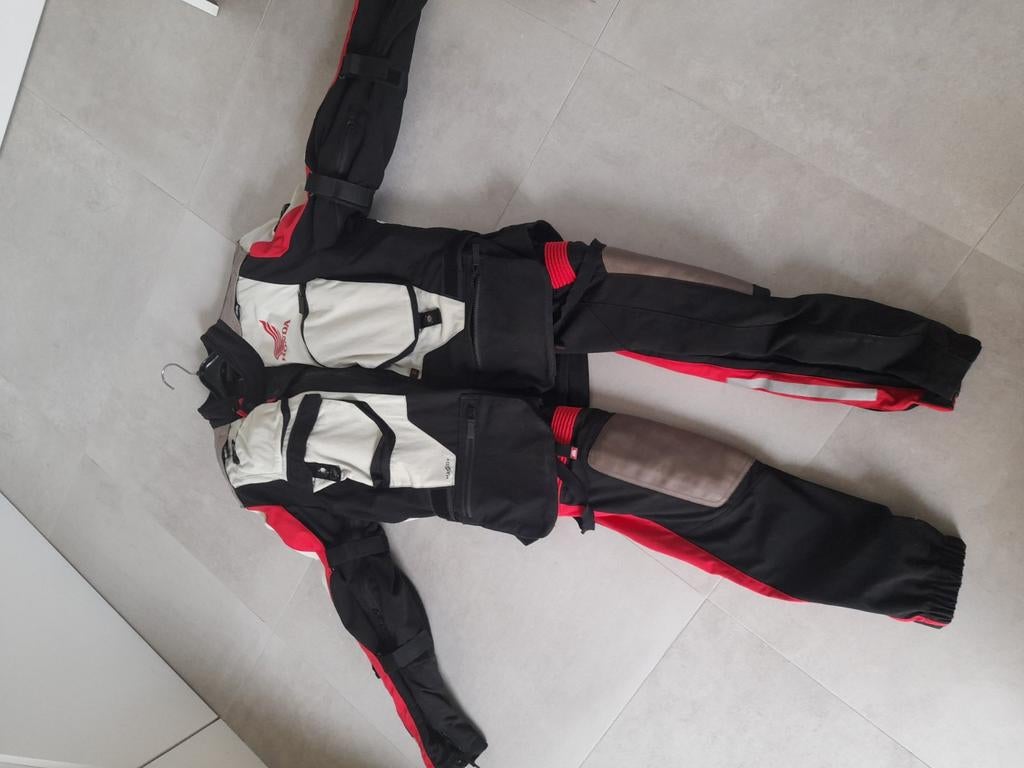 Spidi H2Out xxl, Ophalen