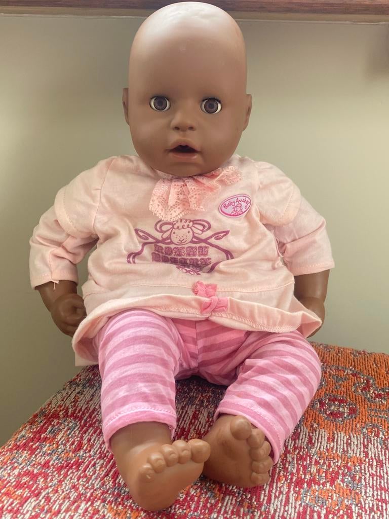 Zapf Creation Baby Born Chou Chou, Ophalen of Verzenden, Zo goed als nieuw, Kleertjes