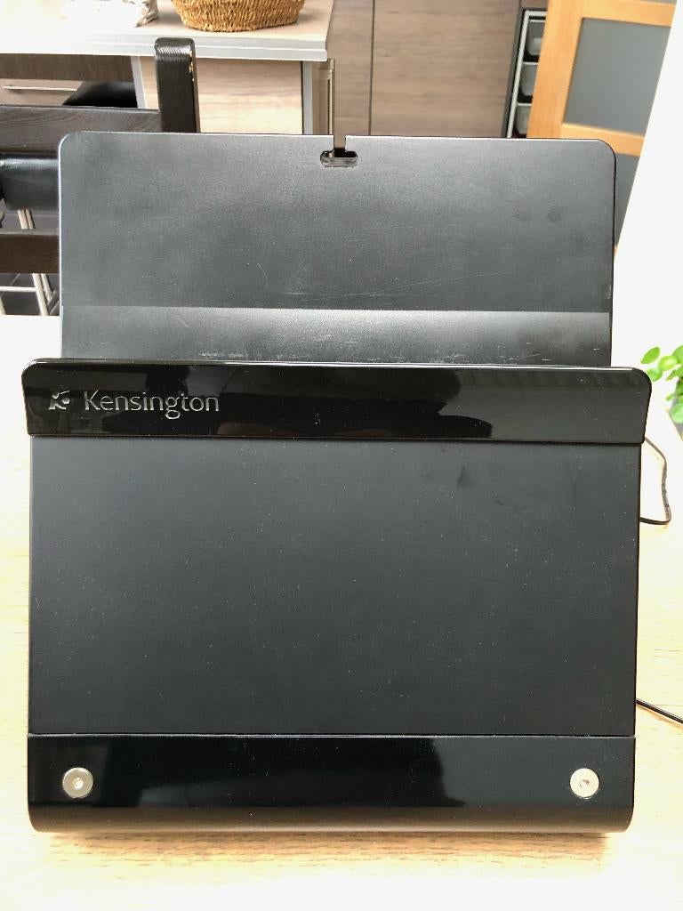 Kensington laptophouder met HUB, Ophalen, Gebruikt, Kensington