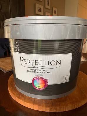 10l peinture murale rouge mat PERFECTION, Bricolage & Construction, Peinture, Vernis & Laque, Enlèvement, Comme neuf, Rouge, Peinture
