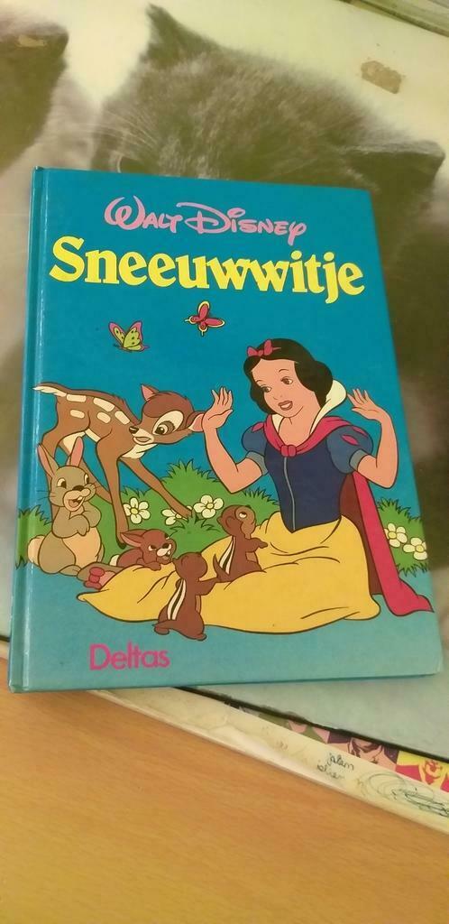 Sneeuwwitje - Walt Disney, Boeken, Ophalen of Verzenden, Gelezen, Walt Dinsey