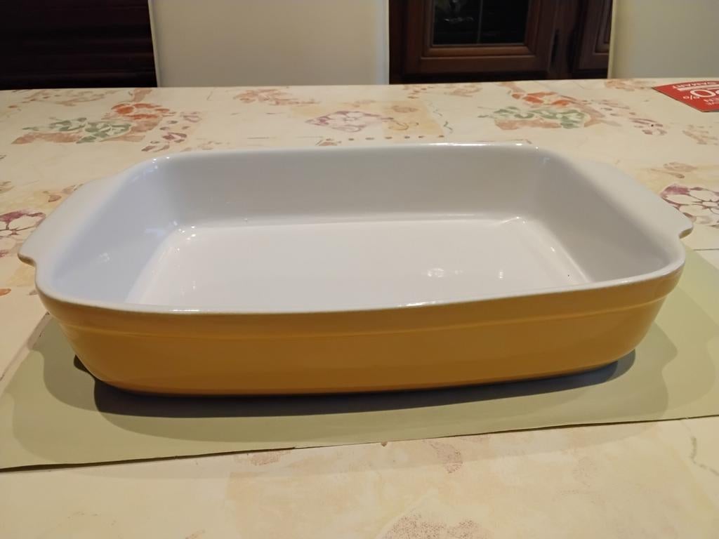 3 verschillende ovenschotels + 3 verschillende ovenpotjes, Enlèvement, Porcelaine