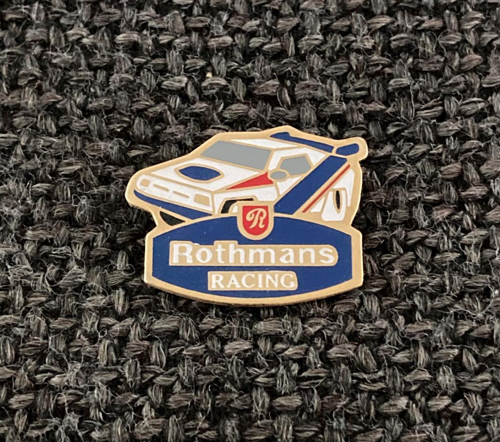 PIN - ROTHMANS RACING, Verzamelen, Verzenden, Gebruikt, Sport, Speldje of Pin