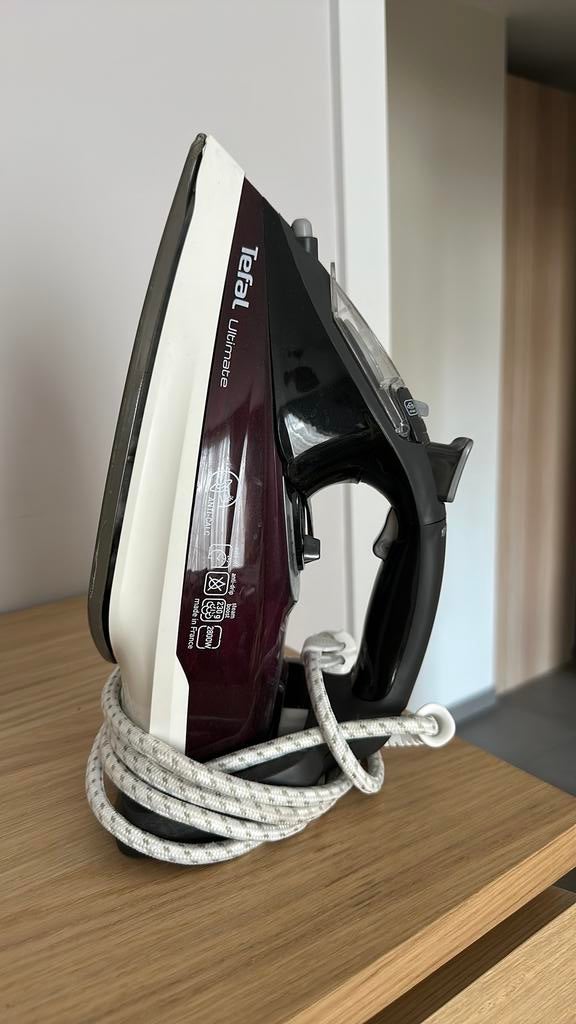 Tefal Ultimate, Elektronische apparatuur, Strijkijzers en Strijkplanken, Ophalen, Zo goed als nieuw
