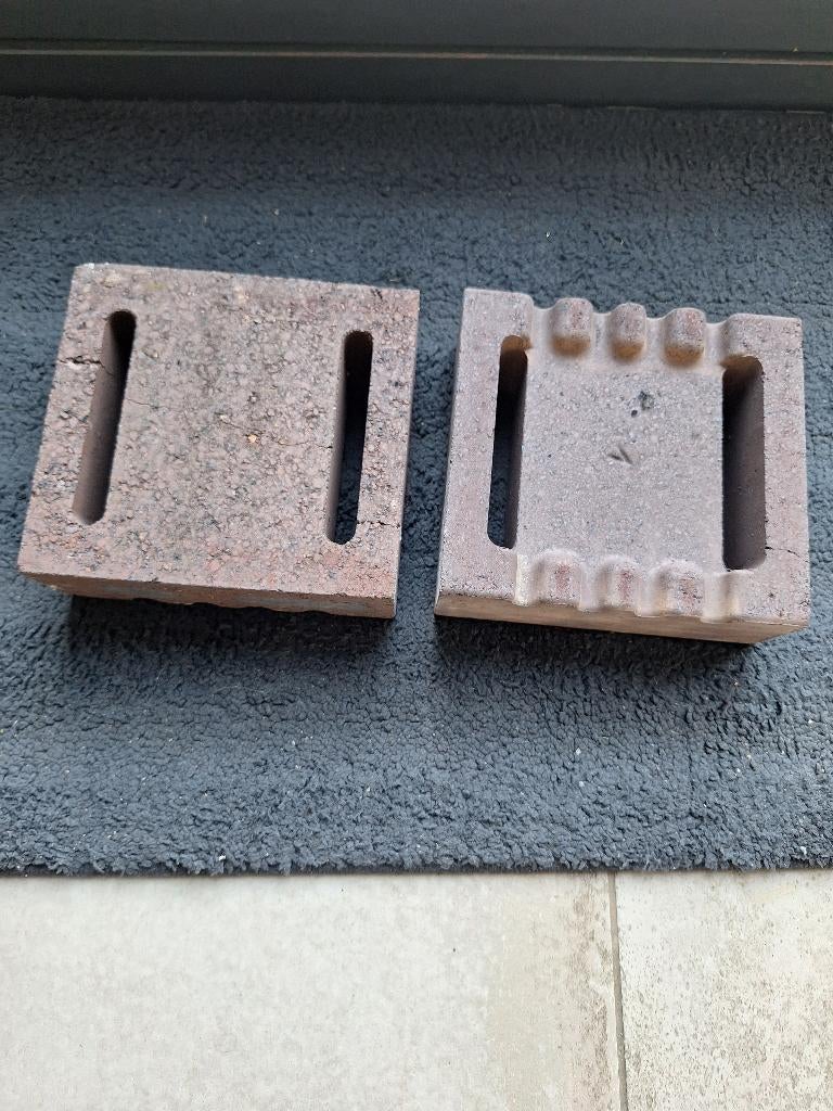 Briques réfractaires, Doe-het-zelf en Bouw, Metselstenen, Ophalen, Zo goed als nieuw, Bakstenen
