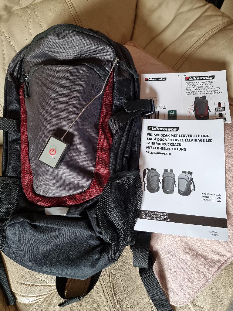 Sac à Dos Vélo avec Elairage, Vélos & Vélomoteurs, Enlèvement, Neuf, Bikemate