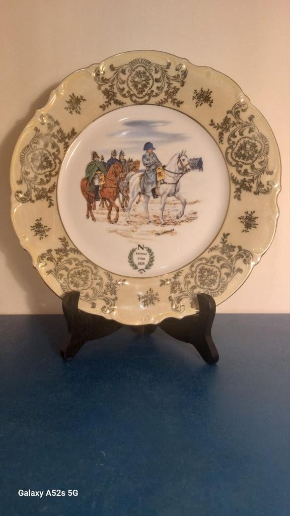 Belle assiette de Napoléon Bonaparte., Antiquités & Art, Antiquités | Assiettes décoratives & Carrelages, Enlèvement ou Envoi