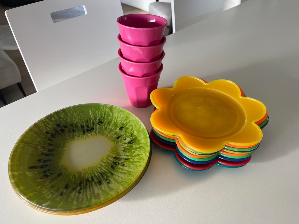 Borden en Bekers, Enlèvement, Utilisé, Verre, Assiettes(s)