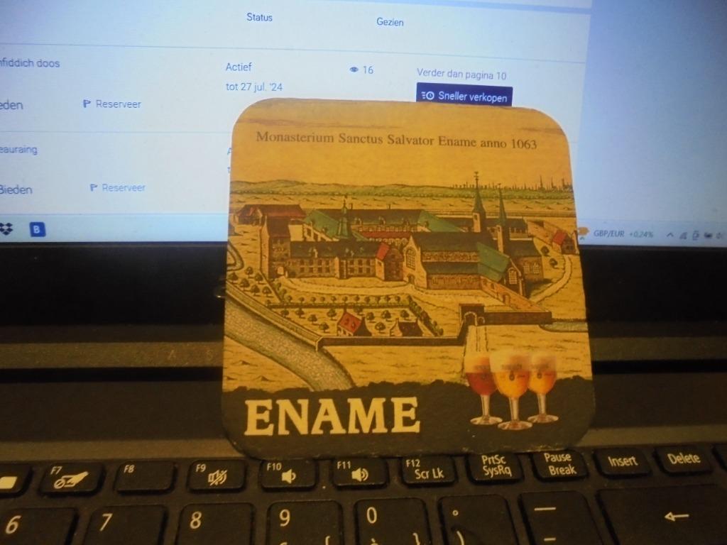 Ename, Ophalen of Verzenden, Zo goed als nieuw, Viltje(s)