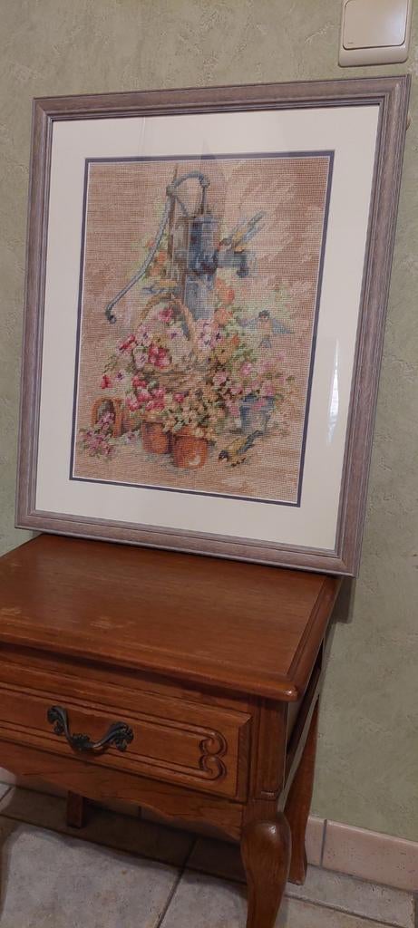 Broderie encadrée 59 x 49 cm - pompe/fleurs/oiseaux, Enlèvement, Comme neuf
