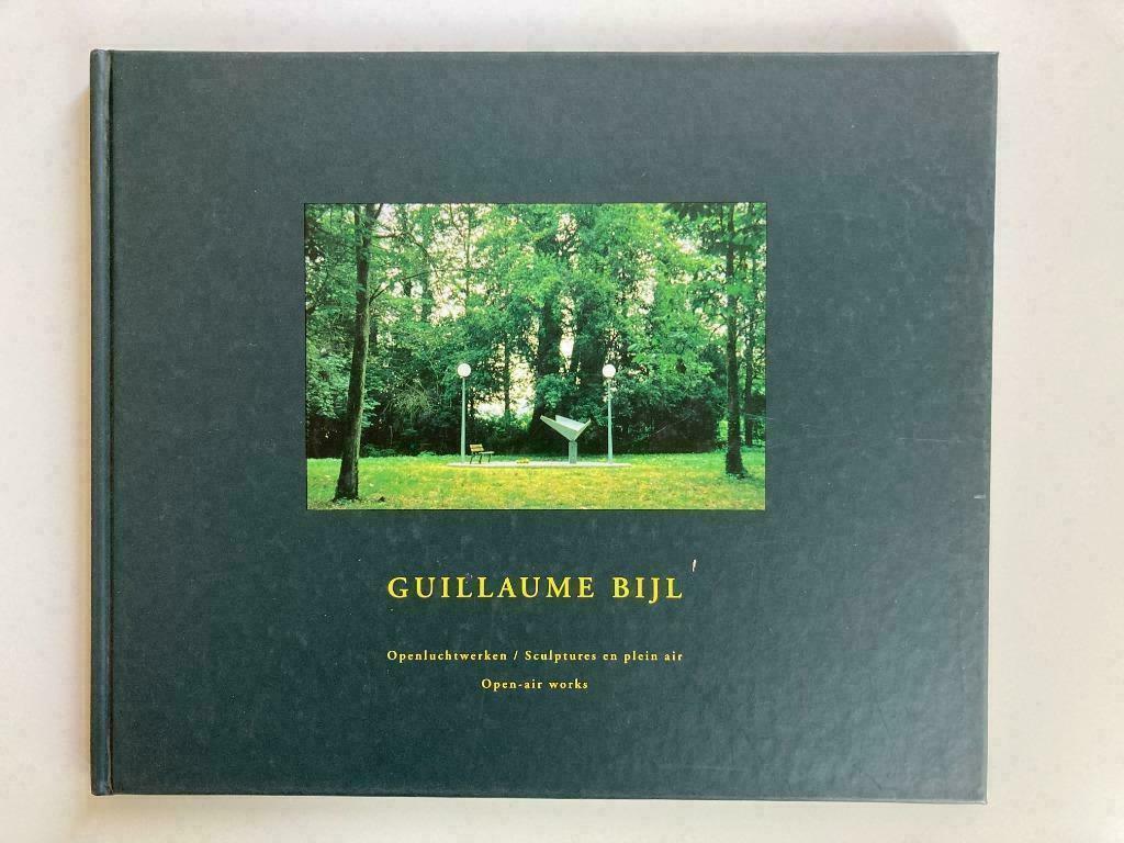 Guillaume Bijl - openluchtwerken (Middelheim 1994), Boeken, Kunst en Cultuur | Beeldend, Beeldhouwkunst, Ophalen of Verzenden