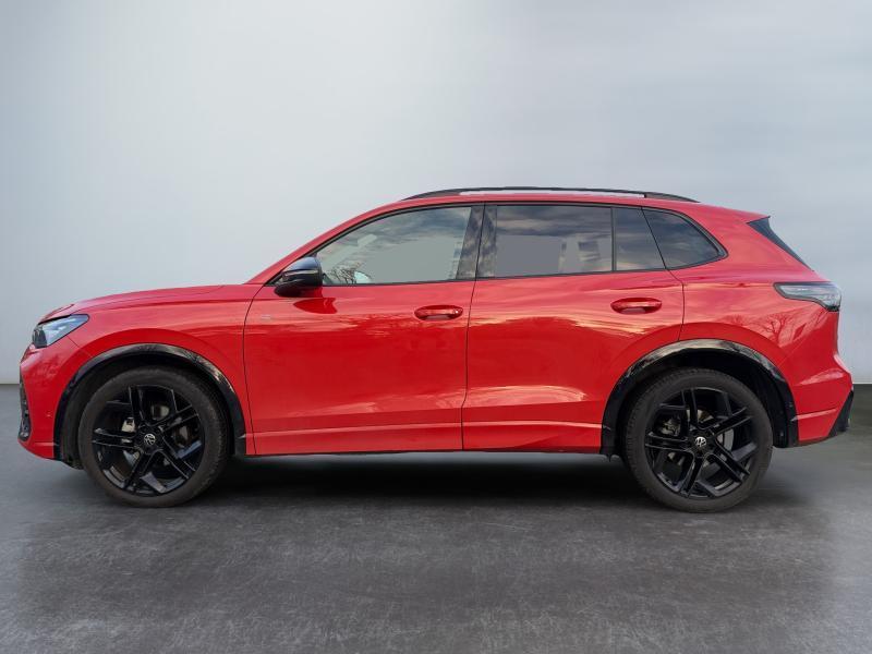 Volkswagen Tiguan R-Line*Boite auto*Carplay*Caméra*Capteurs, Autos, Volkswagen, Rouge, Achat, Euro 6, Entreprise
