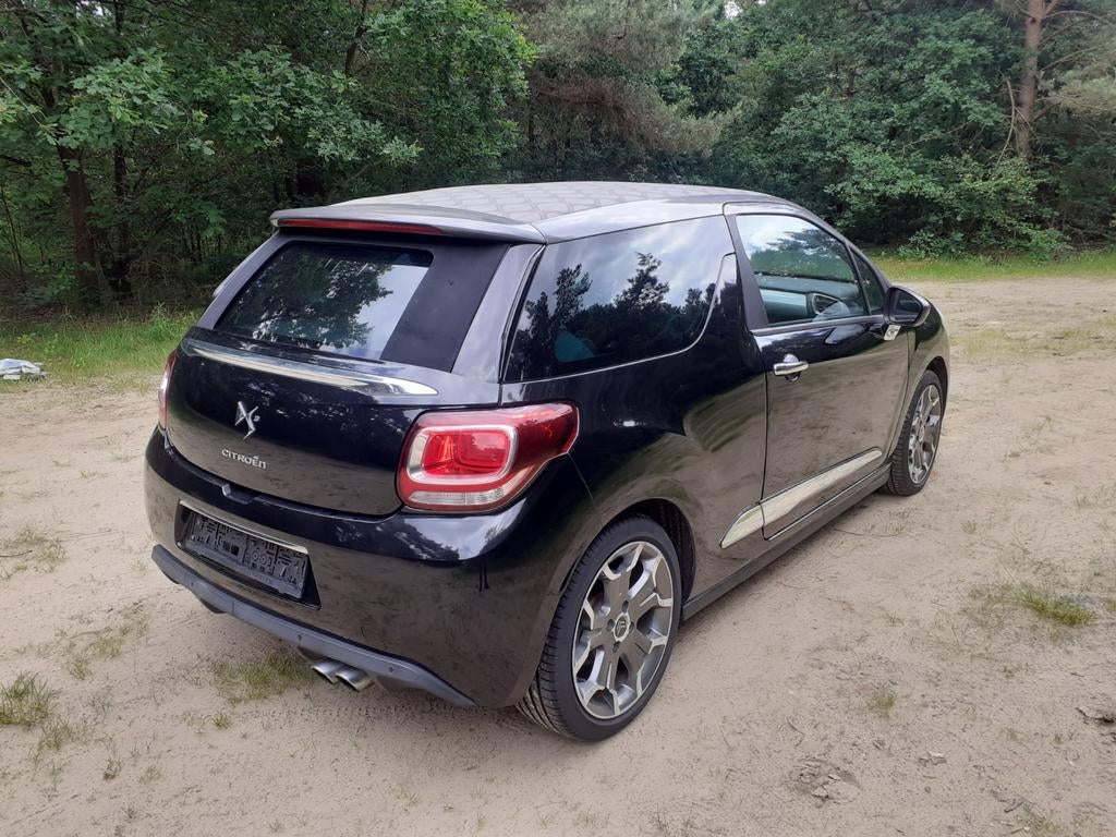Citroen DS3 cabrio 1600 benzine, Auto's, Voorwielaandrijving, Euro 5, Zwart, Cabriolet