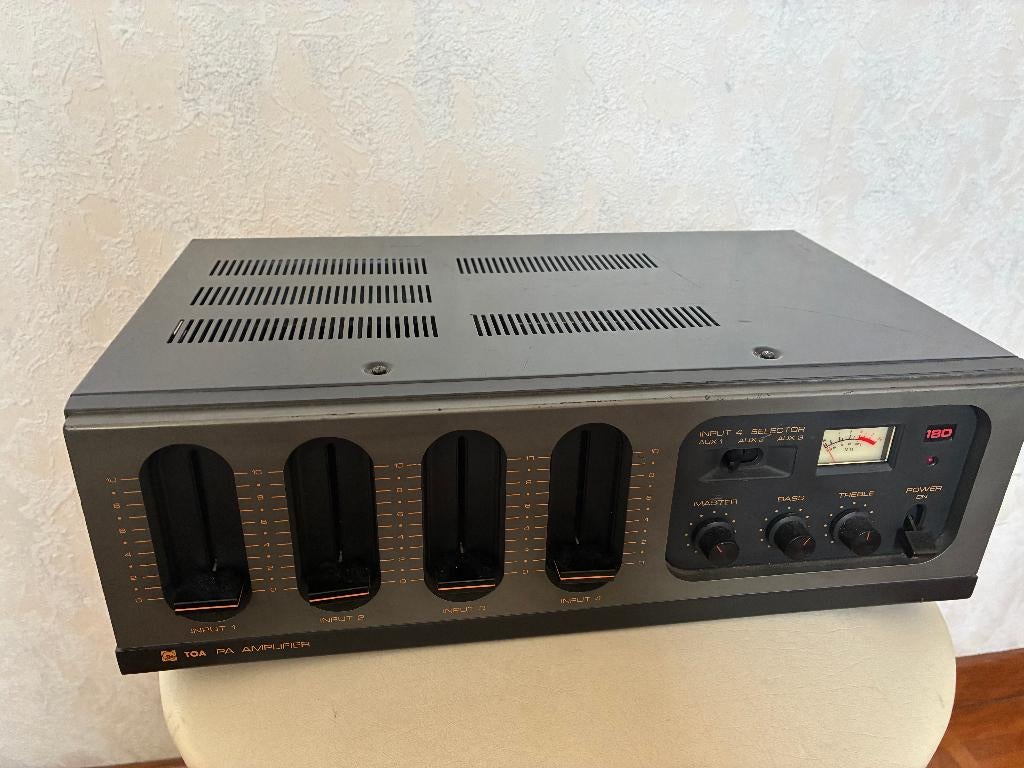 versterker Toa  TA-412E, Audio, Tv en Foto, 120 watt of meer, Ophalen, Overige merken, Gebruikt