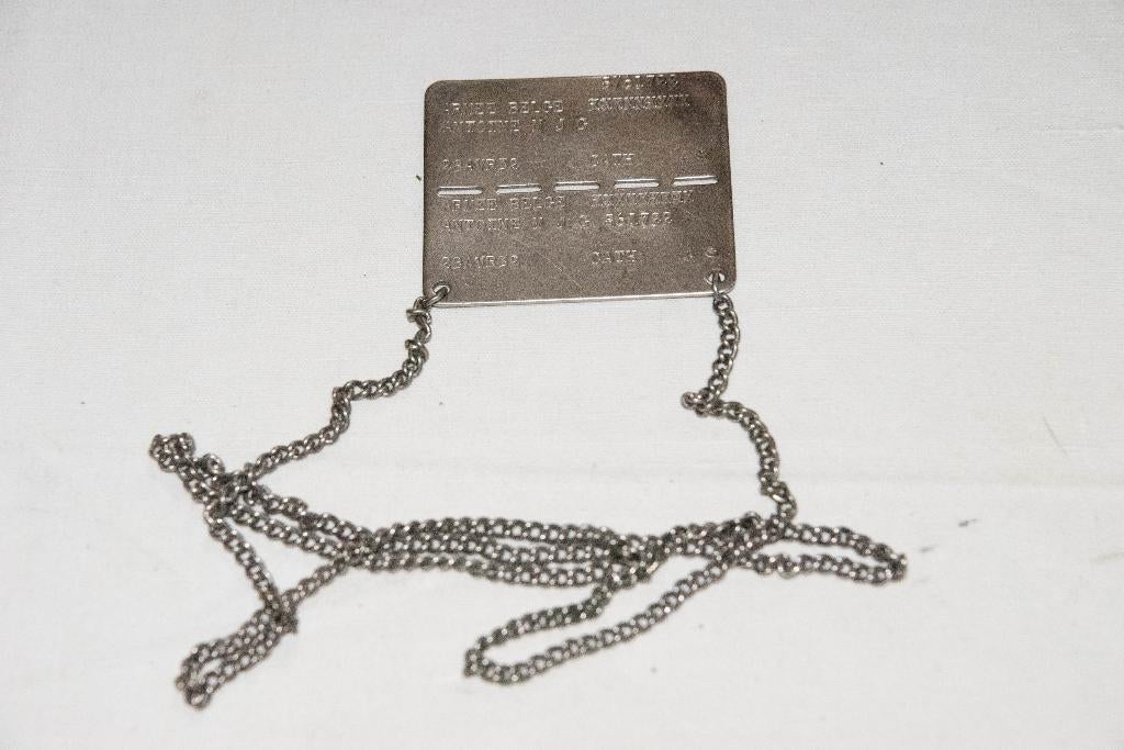 Plaque d'identification militaires belges., Collections, Enlèvement ou Envoi, Armée de terre, Ruban, Médaille ou Ailes