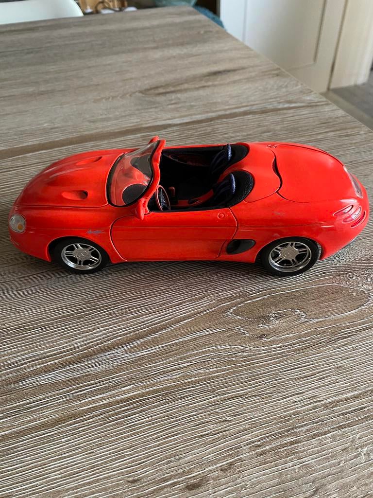 Gedetailleerd schaalmodel maisto Ford mustang mach III  1:18, Hobby en Vrije tijd, Modelauto's | 1:18, Ophalen, Zo goed als nieuw