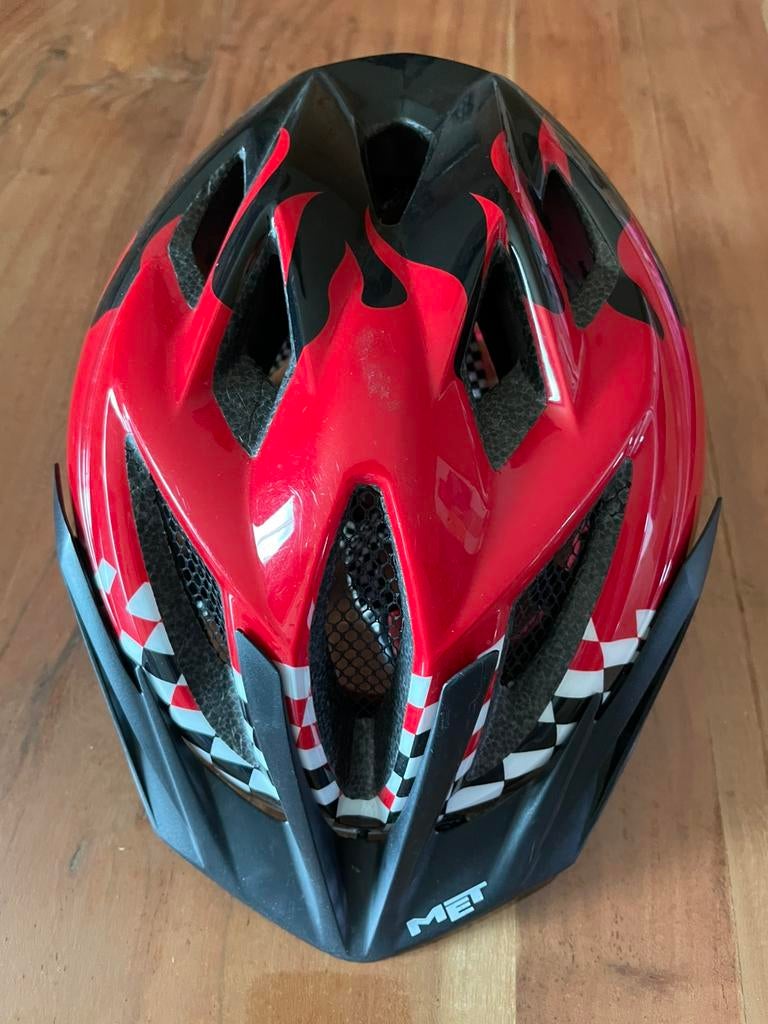 Fietshelm unisex -  merk MET maat 52-57 + extra achterlicht, Ophalen, Zo goed als nieuw, Jongen of Meisje