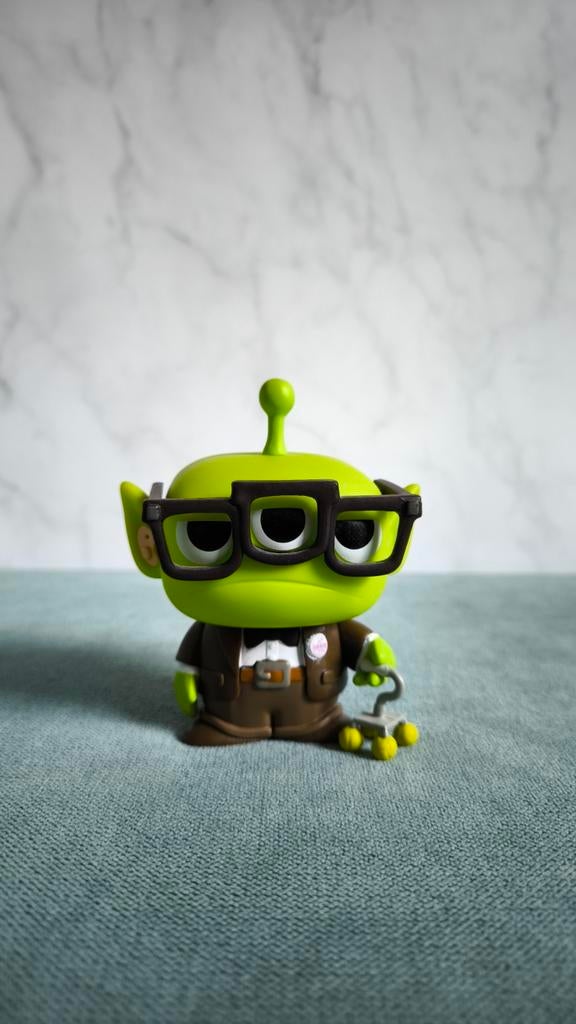 Funko pop Carl toy Story, Enlèvement