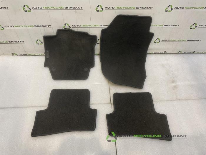 Matten Set van een Renault Captur, Gebruikt, -, -, Ophalen of Verzenden