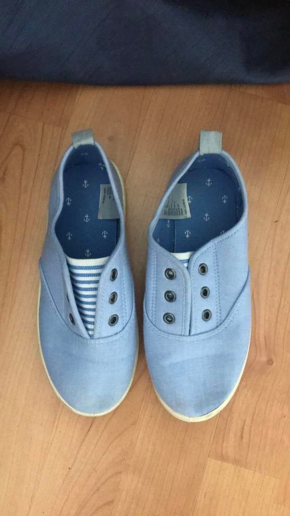 Baskets 31, Comme neuf