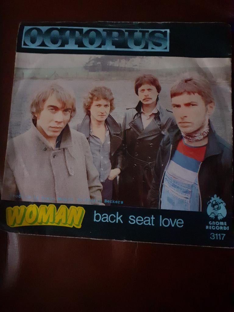 45T Octopus : Woman (Belpop), Enlèvement ou Envoi