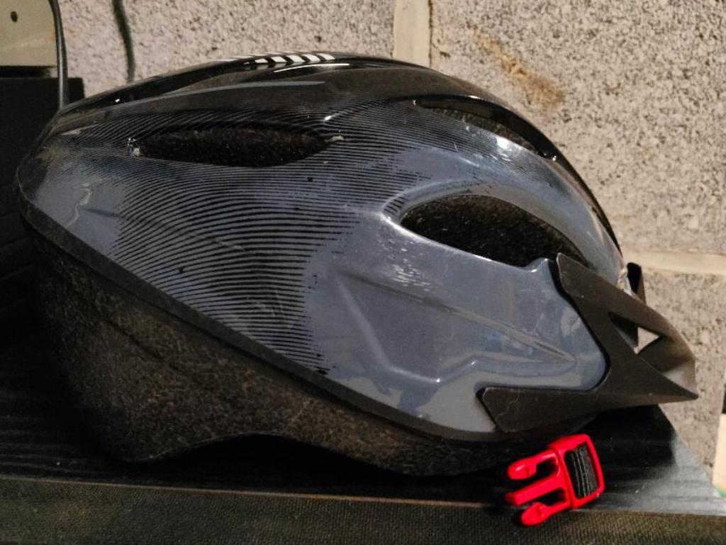 casque vélo enfant - 54-58cm - 2 exemplaires, Ophalen, Jongen of Meisje, Zo goed als nieuw, L