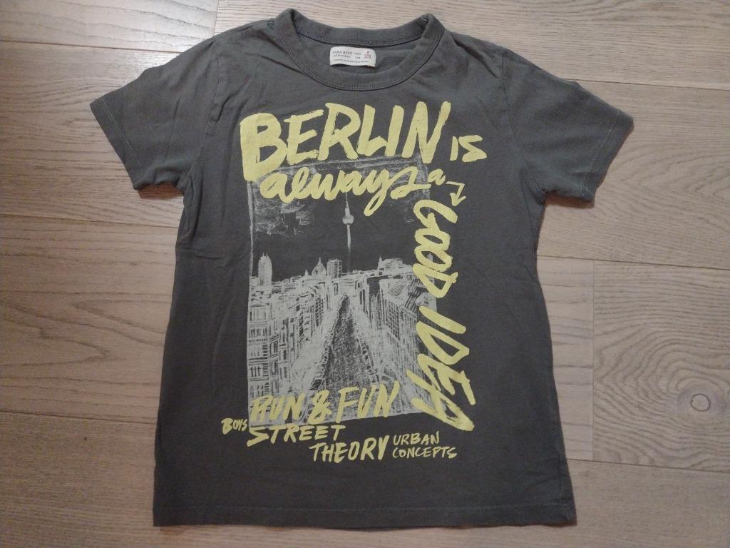 T-shirt cool de couleur kaki - Taille 128 - Zara boys, Garçon, Chemise ou À manches longues, Comme neuf, Enlèvement