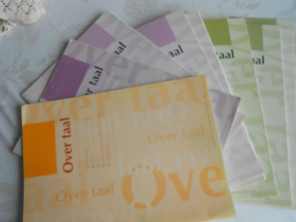 Over Taal, Enlèvement ou Envoi, Utilisé, Science et Nature