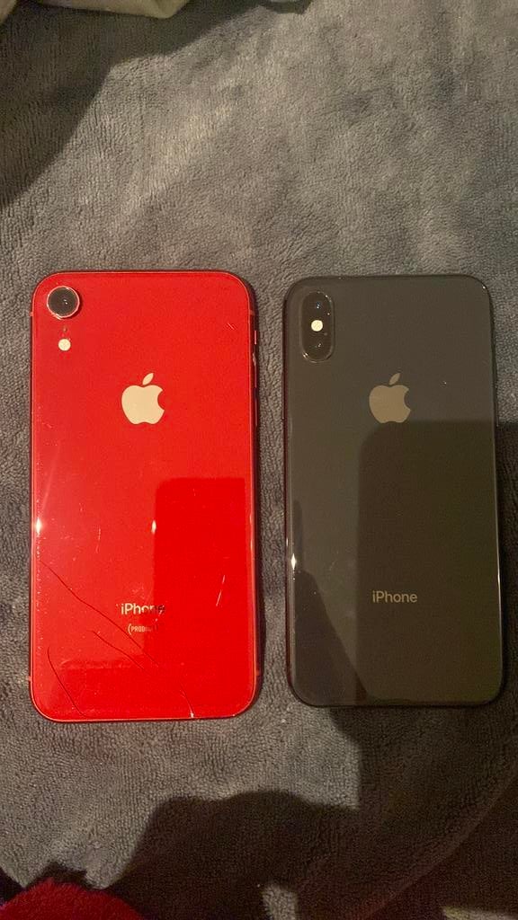 Iphone xr en xs, IPhone XR, Ophalen of Verzenden, Zonder simlock, Niet werkend