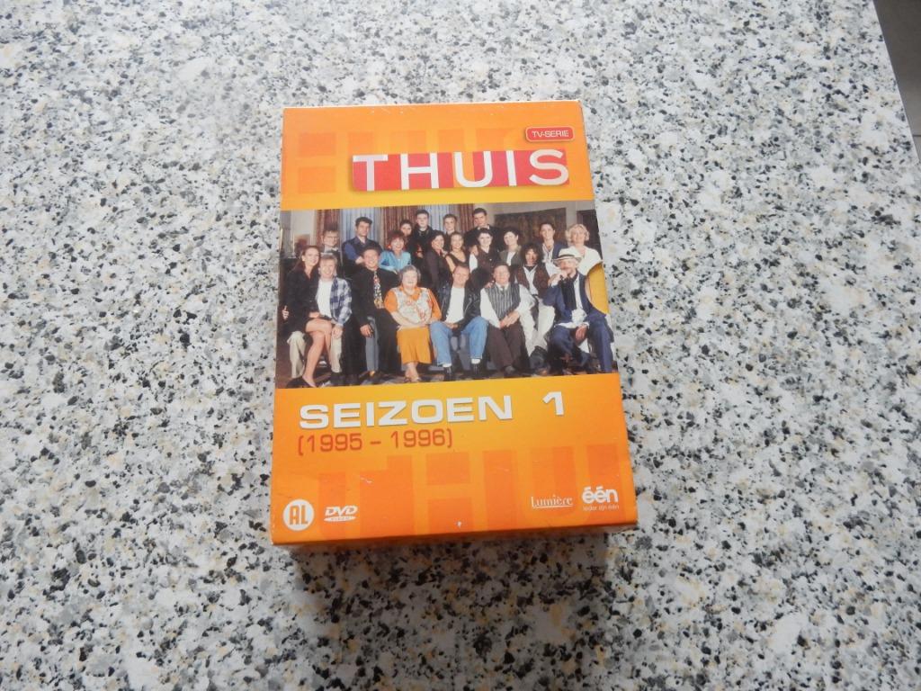 nr.1770- Dvd boxen: thuis €5/seizoen - drama, Alle leeftijden, Ophalen of Verzenden, Drama