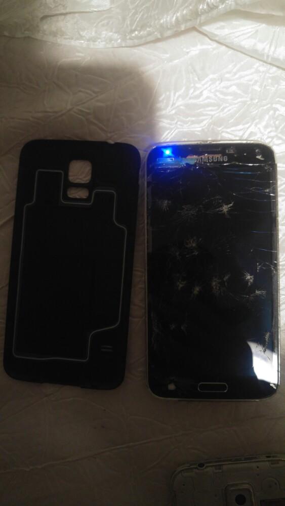 Gsm smartphone samsung galaxy s5 pour pieces noir sm 900f, Enlèvement ou Envoi, Utilisé, Galaxy S5