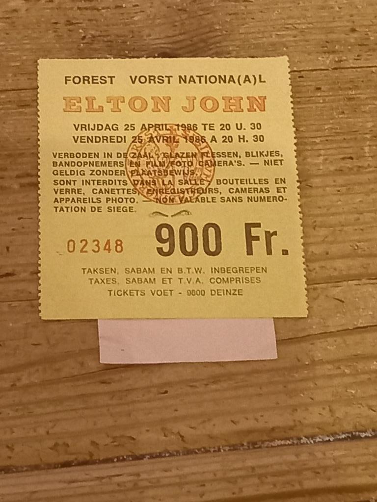 2 Tickets van Elton John, Une personne, Avril, Rock of Poprock
