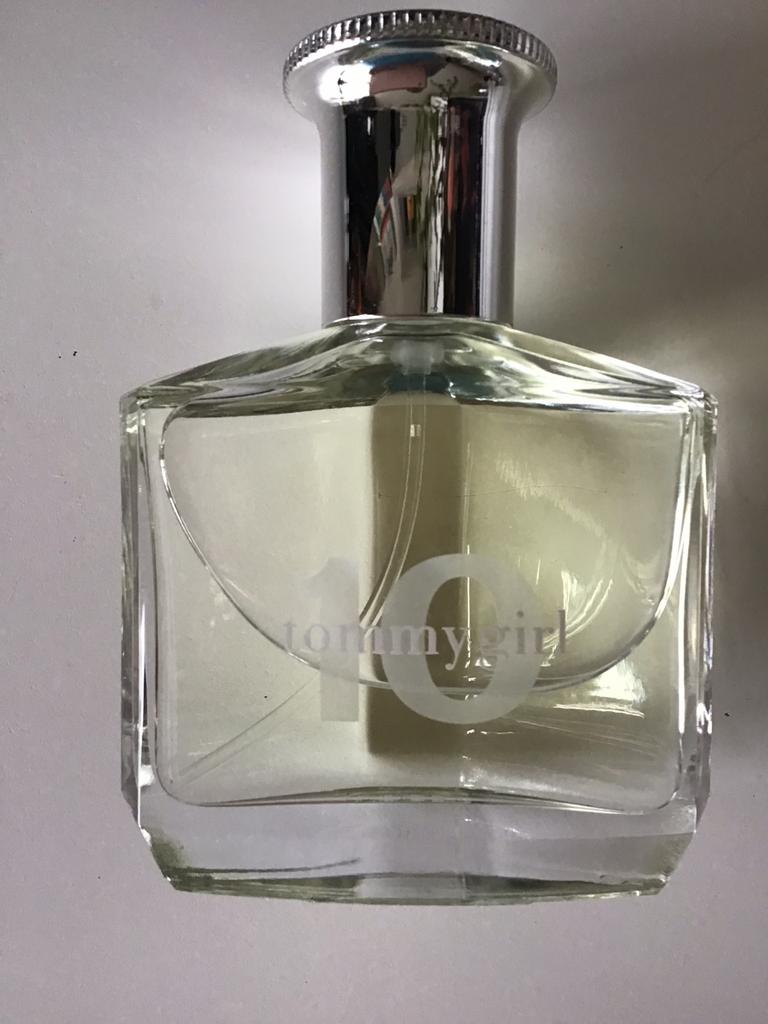 Tommy Hilfiger parfum 50 ml KOOPJE ❤️❤️, Handtassen en Accessoires, Verzenden, Zo goed als nieuw