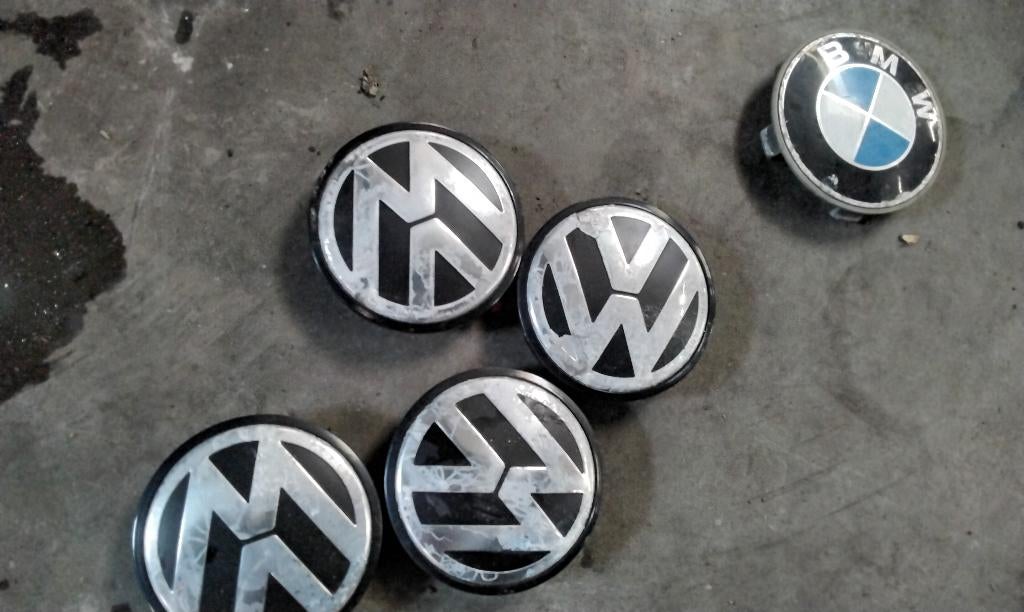 Centerkaps  ,,, wieldeksels, Ophalen