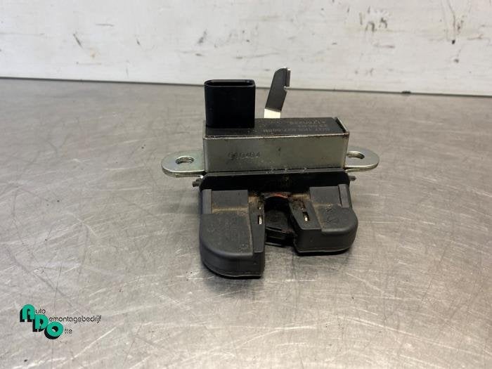 Slotmechaniek Achterklep van een Volkswagen Golf (Golf 04-), Gebruikt, -, Volkswagen, -