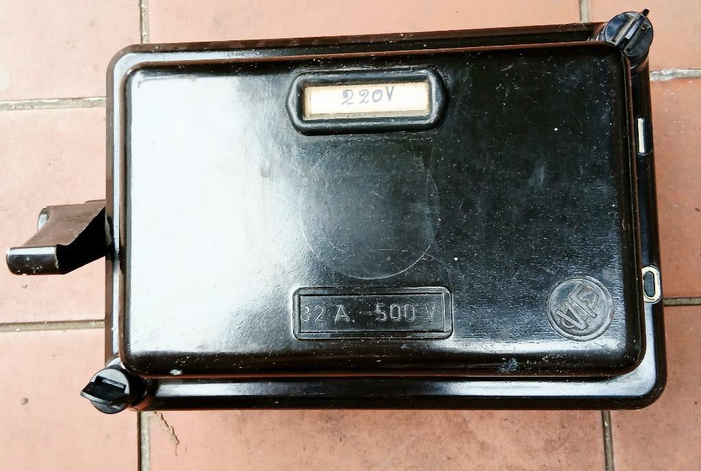 Vintage Bakelieten Schakelkast  – Industrieel / Steampunk, Enlèvement, Utilisé