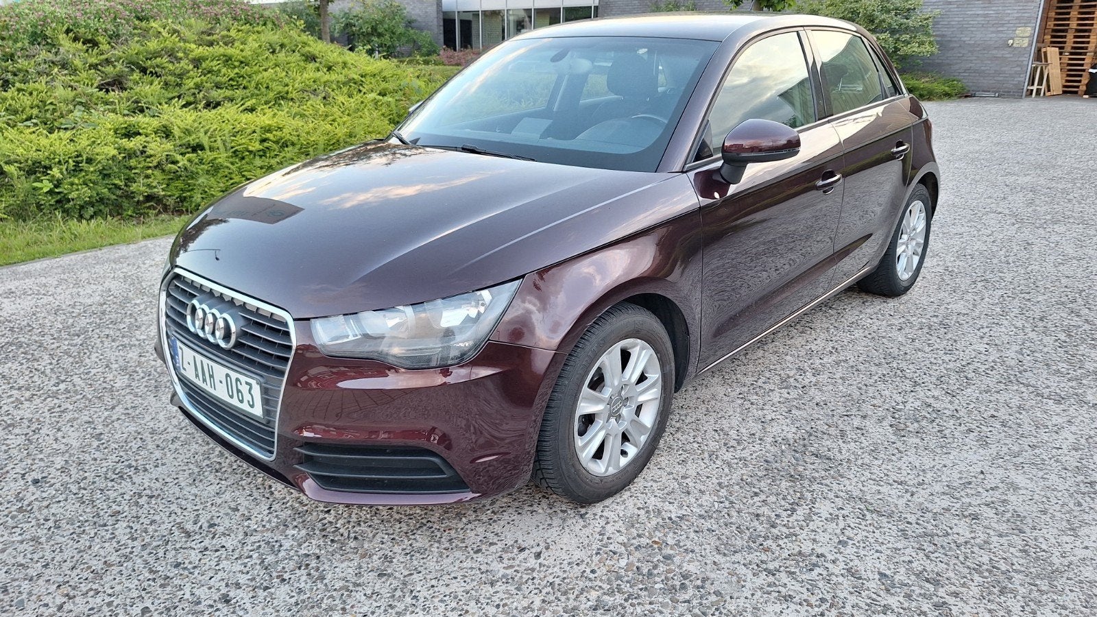 Belle Audi A1  1.2 tfsi  de 2013 à  vendre, Autos, Euro 5, Achat, A1, 4 portes