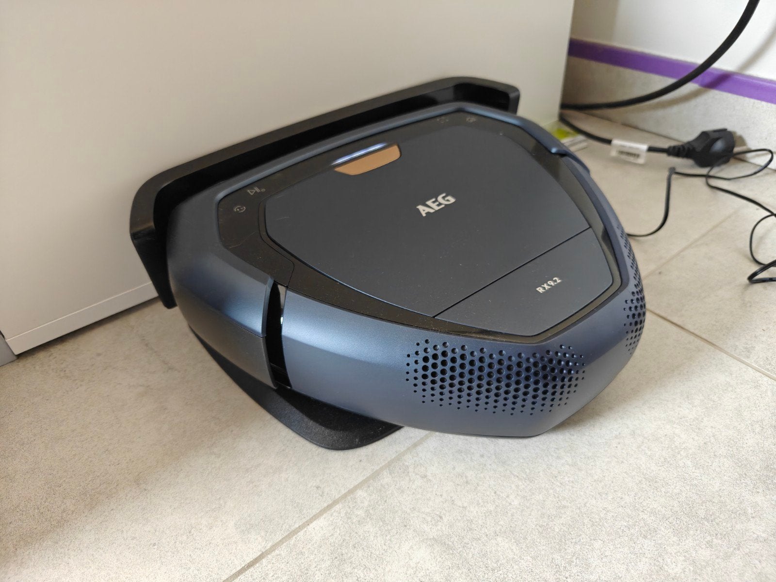 AEG RX9.2 - zo goed als nieuw, Elektronische apparatuur, Stofzuigers, Ophalen, Draadloos, Zo goed als nieuw, Robotstofzuiger