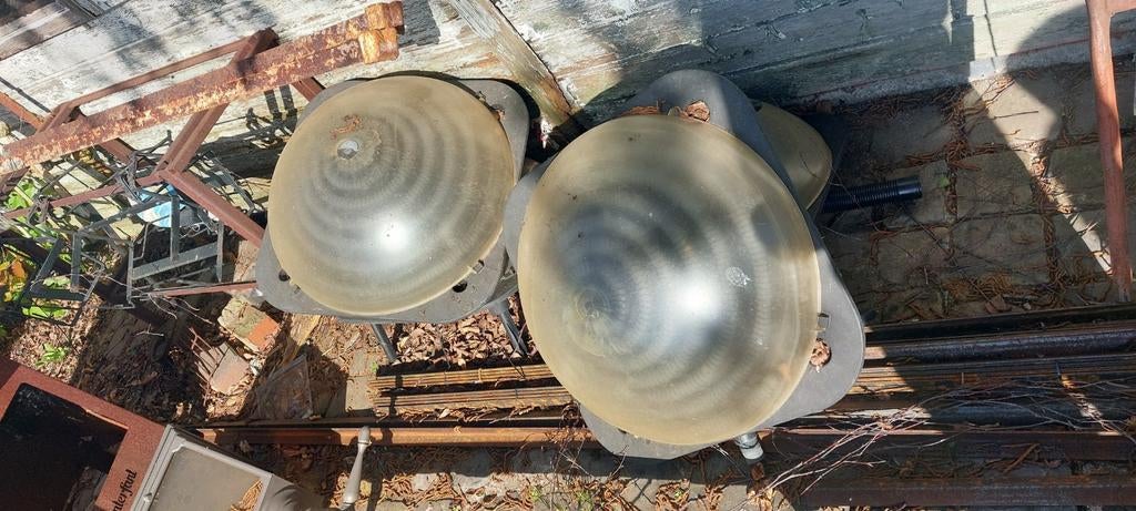 Solar bollen, Ophalen