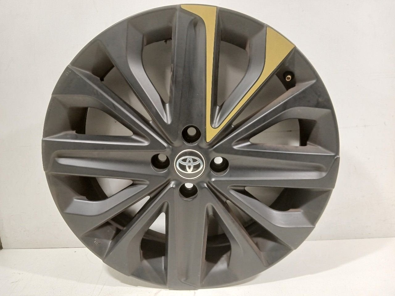 Velg Toyota Aygo, Auto-onderdelen, Onderdelen@venauto.nl, Van der Ven Autorecycling B.V., Gebruikt, Ettenseweg 76, 4706 PB Roosendaal, The Netherlands